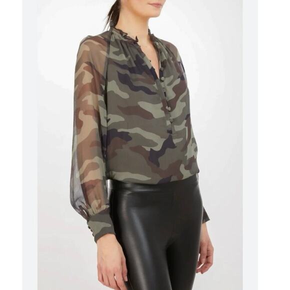 NWT Generation Love Noa Blouse Army Camo size XXS - Picture 1 of 7